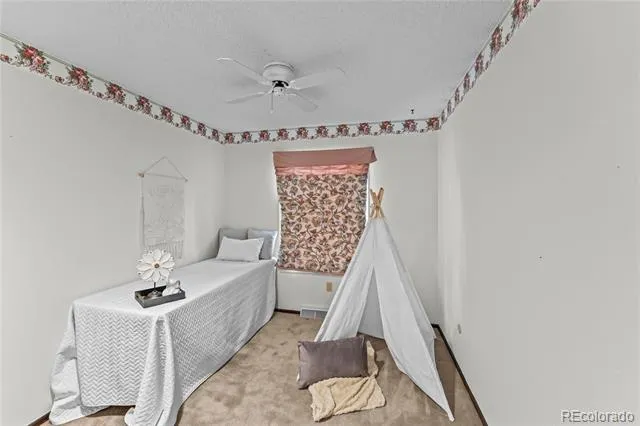 2591 S Eagle Circle Aurora, CO 80014