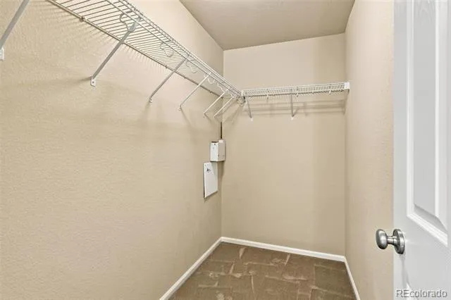 5526 Lewiston Street Denver, CO 80239