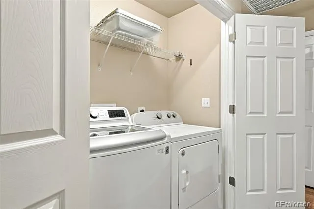 5526 Lewiston Street Denver, CO 80239