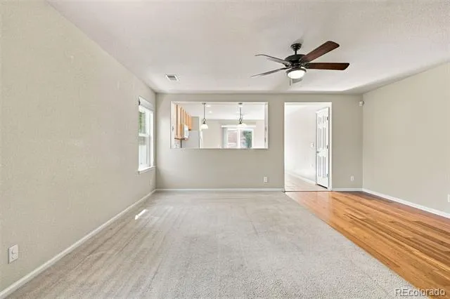 5526 Lewiston Street Denver, CO 80239