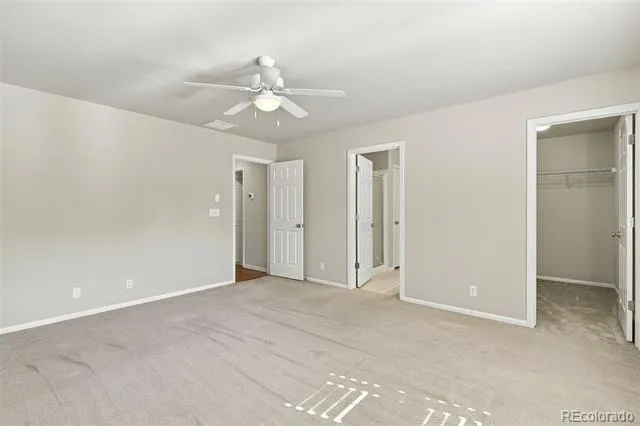 5526 Lewiston Street Denver, CO 80239