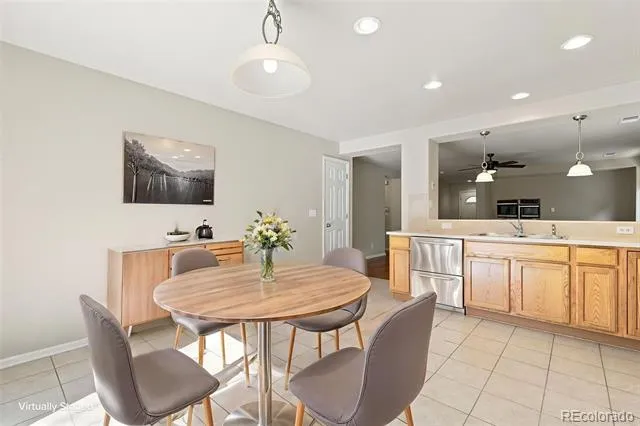 5526 Lewiston Street Denver, CO 80239