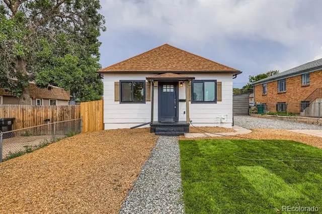 1450 Joliet Street Aurora, CO 80010