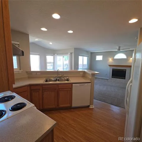 2866 S Tower Way Aurora, CO 80013
