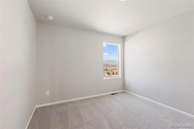 5321 Elk Street Aurora, CO 80019