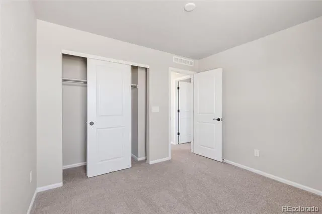 5321 Elk Street Aurora, CO 80019