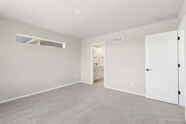 5321 Elk Street Aurora, CO 80019