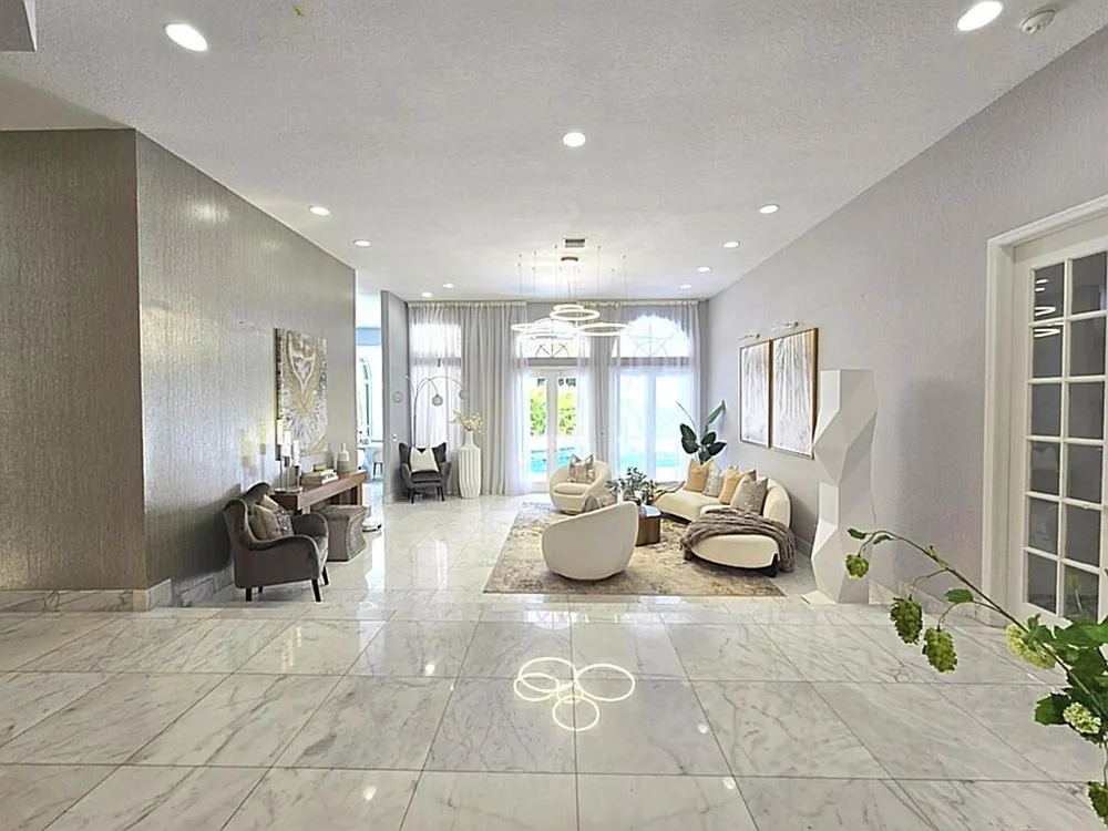 1811 Eagle Trace Boulevard W Coral Springs, FL 33071