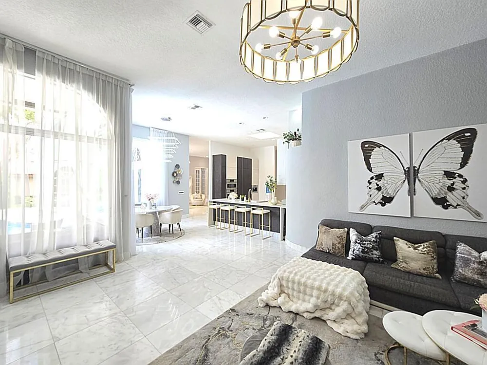 1811 Eagle Trace Boulevard W Coral Springs, FL 33071