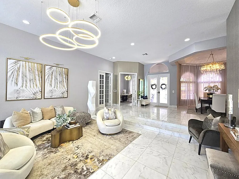 1811 Eagle Trace Boulevard W Coral Springs, FL 33071
