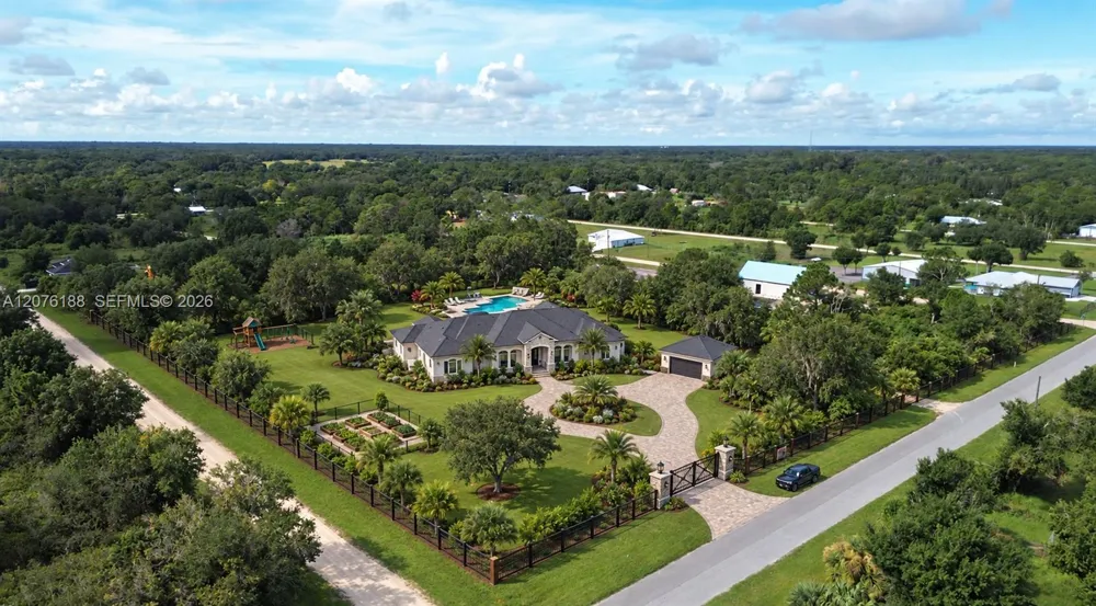 NW 106nd Street Okeechobee, FL 34972