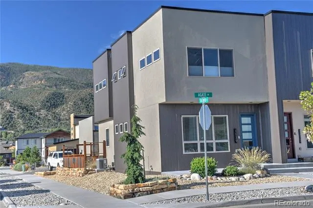 1139 Agate Lane Poncha Springs, CO 81242