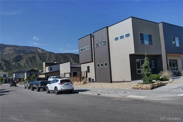 1139 Agate Lane Poncha Springs, CO 81242