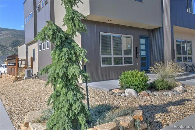 1139 Agate Lane Poncha Springs, CO 81242
