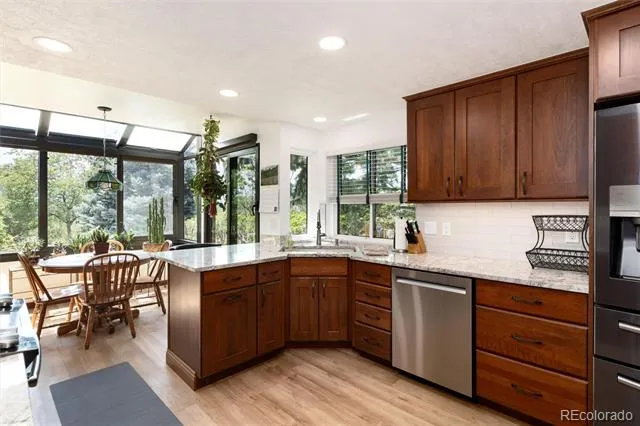 18396 E Berry Drive Centennial, CO 80015