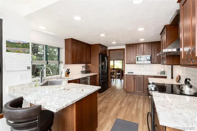 18396 E Berry Drive Centennial, CO 80015