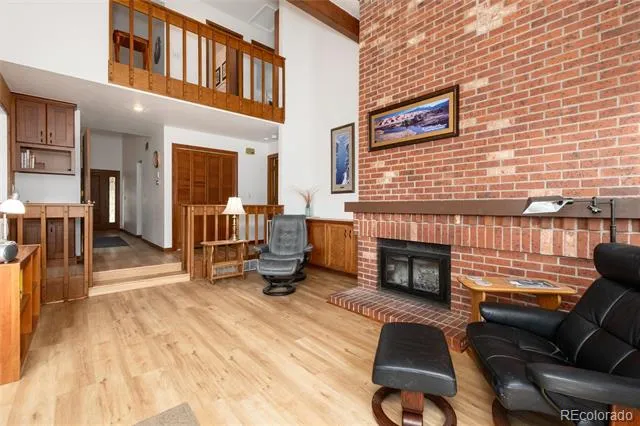 18396 E Berry Drive Centennial, CO 80015