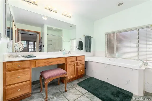 18396 E Berry Drive Centennial, CO 80015