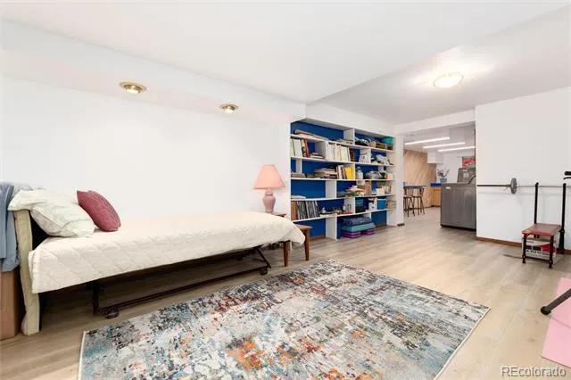 18396 E Berry Drive Centennial, CO 80015