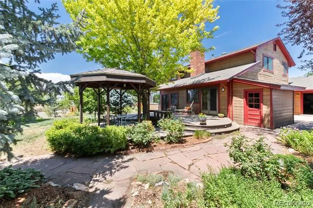 18396 E Berry Drive Centennial, CO 80015