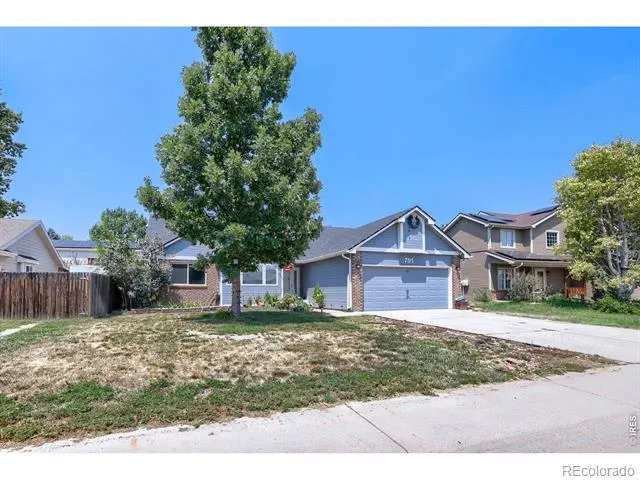 705 Country Acres Drive Johnstown, CO 80534