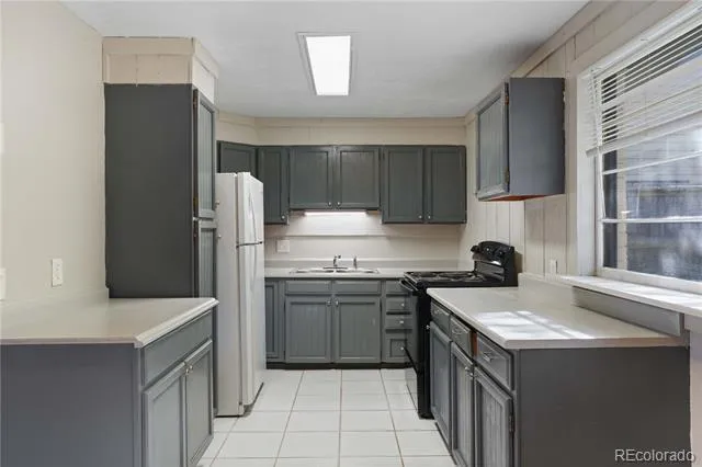 10210-10230 W 26th Avenue Lakewood, CO 80215