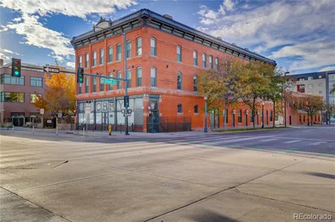 2193 Arapahoe Street #11