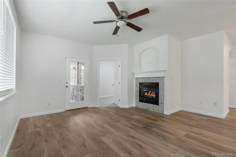 4251 S Blackhawk Circle #3B Aurora, CO 80014