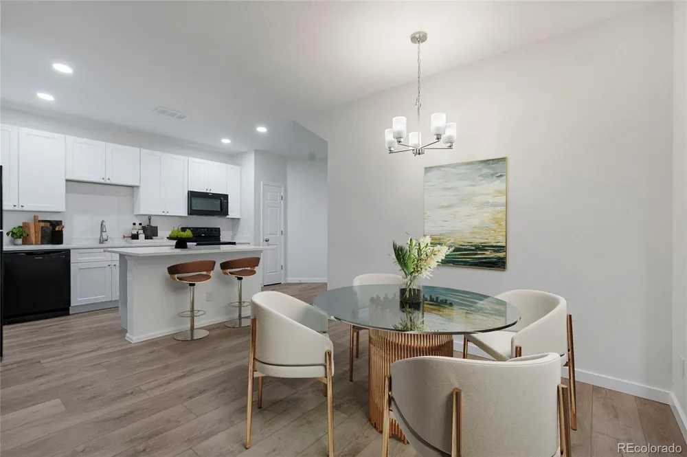 4251 S Blackhawk Circle #3B Aurora, CO 80014
