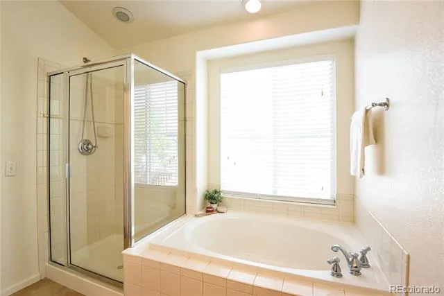 23627 E Bellewood Drive Aurora, CO 80016