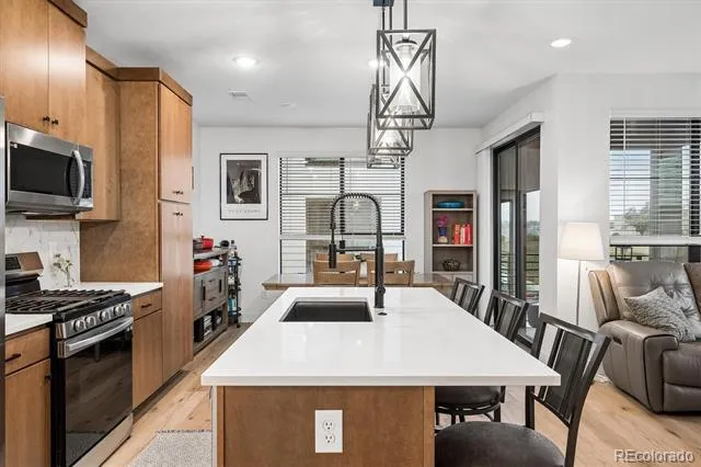 2064 S Holly Street #2-6 Denver, CO 80222