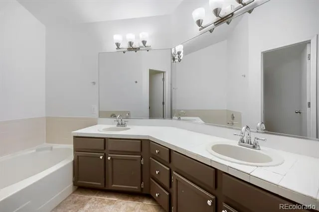 1470 S Quebec Way #129 Denver, CO 80231