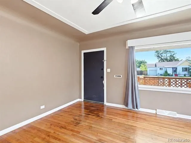 1685 Clinton Street Aurora, CO 80010