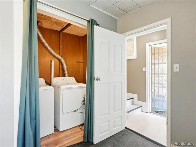 1685 Clinton Street Aurora, CO 80010