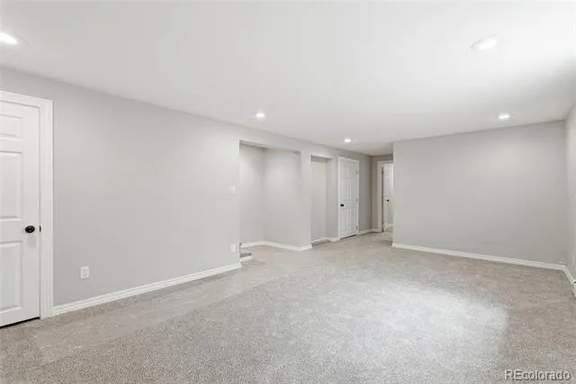 2725 Flintridge Drive Colorado Springs, CO 80918