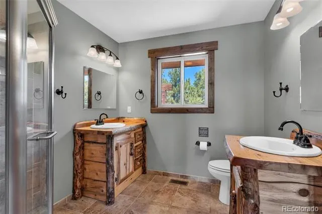 2100 County Road 310 Westcliffe, CO 81252