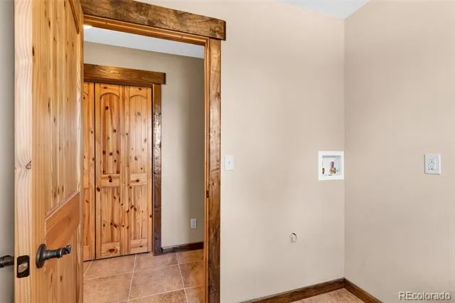 2100 County Road 310 Westcliffe, CO 81252