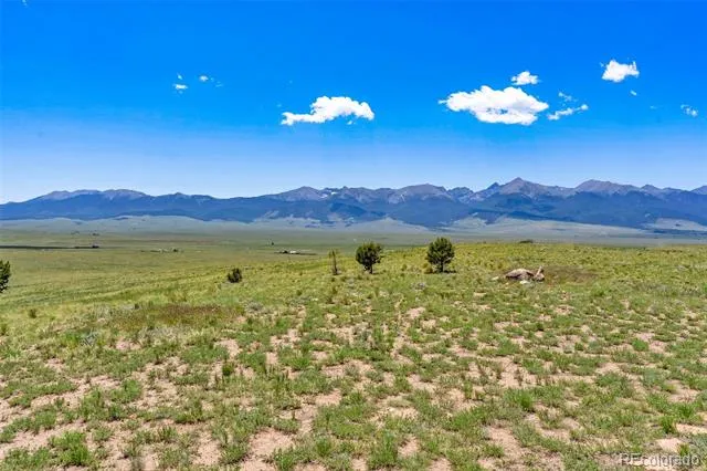 2100 County Road 310 Westcliffe, CO 81252