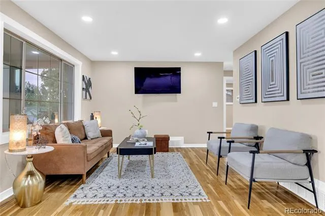 4200 S Jason Street Englewood, CO 80110