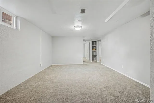 2960 S Corona Street Englewood, CO 80113