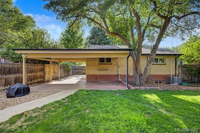 2960 S Corona Street Englewood, CO 80113