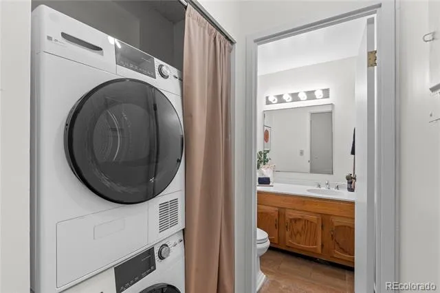1625 Larimer Street #2104 Denver, CO 80202
