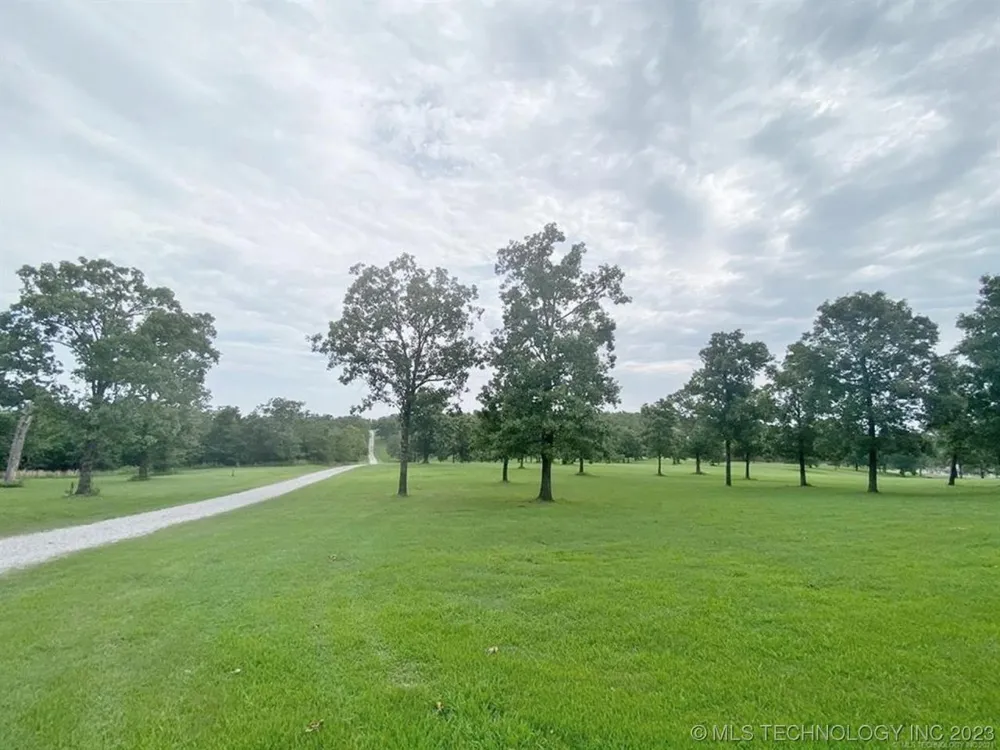 36240 S Magnolia Lane Park Hill, OK 74451