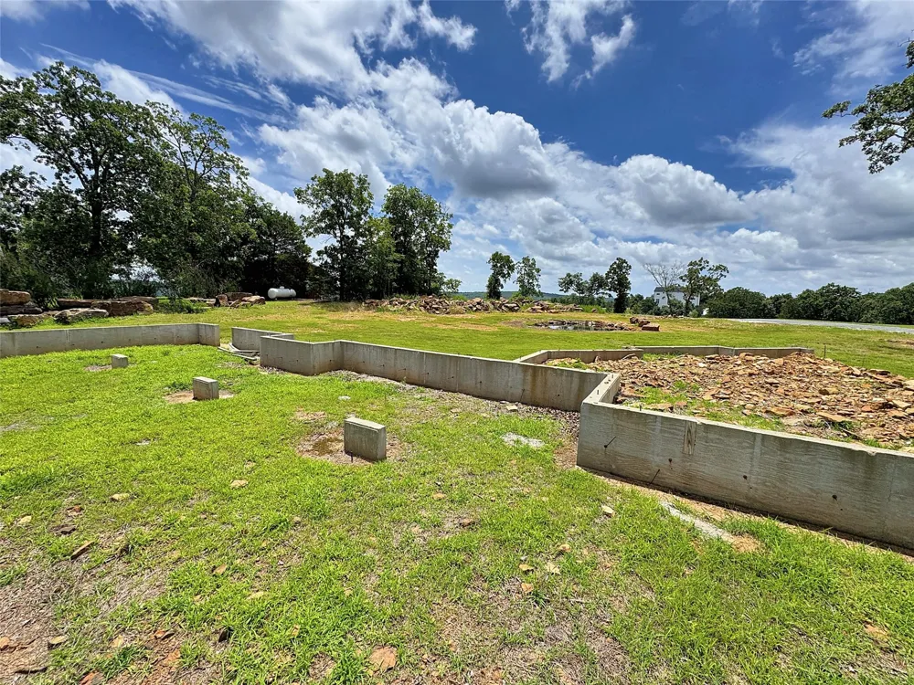 36240 S Magnolia Lane Park Hill, OK 74451