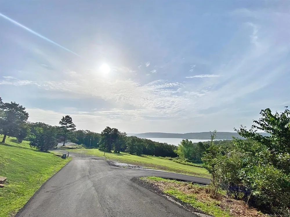 15902 W Redbud Road Park Hill, OK 74451