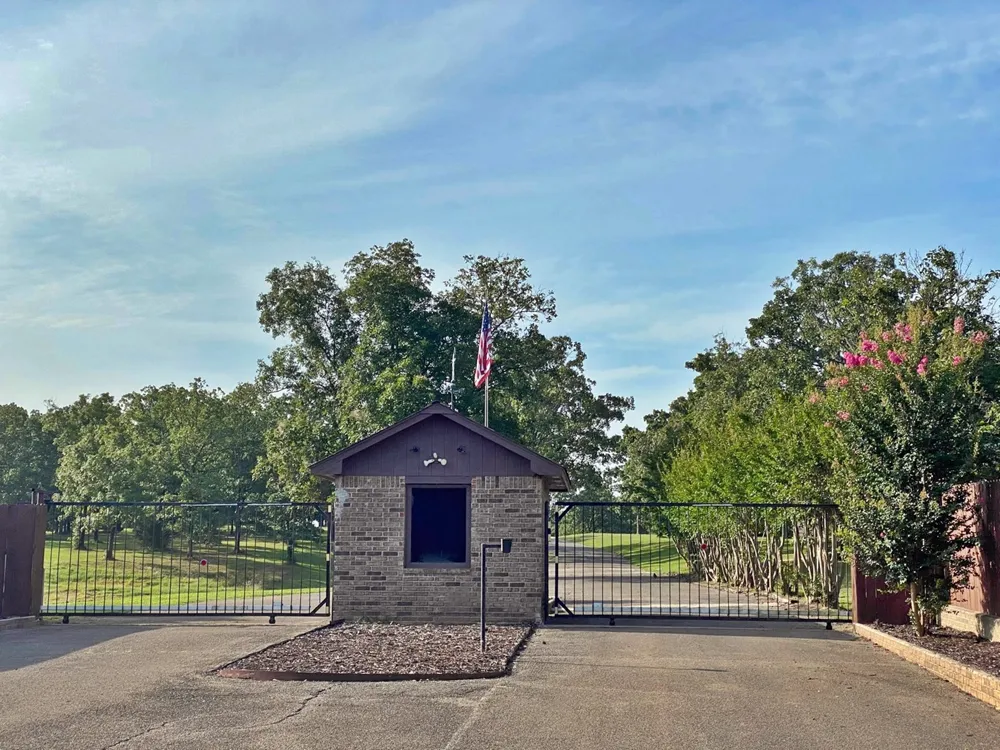 15856 W Dogwood Road Park Hill, OK 74451