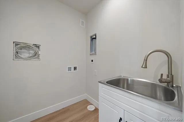 1370 Lowell Boulevard #4 Denver, CO 80204