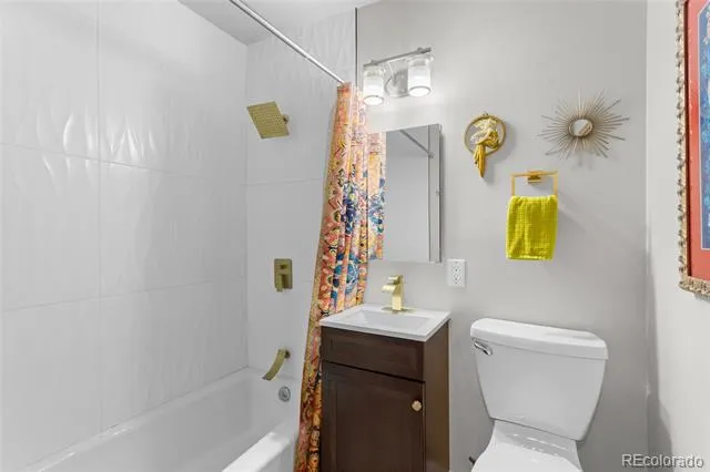 6487 Independence Way Arvada, CO 80004