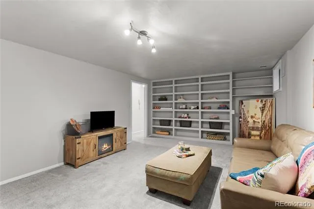 6487 Independence Way Arvada, CO 80004