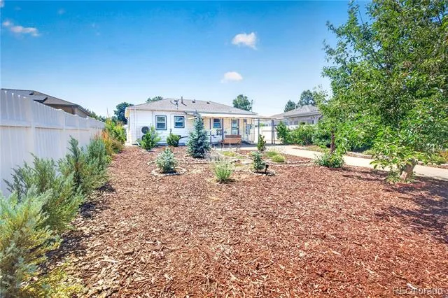 4574 Wyandot Street Denver, CO 80211
